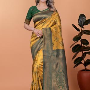 🌿💛 Regal Glow Banarasi Silk Saree 👑