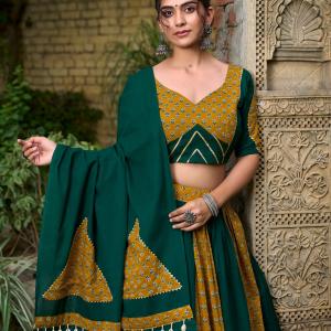 Plain And Printed choli