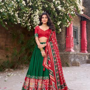 Traditional Bandhani Lehenga choli Sets